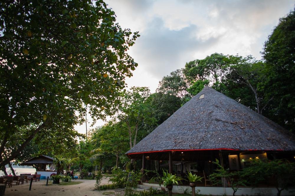 The Tropical Beach Resort Ко Чанг Экстерьер фото
