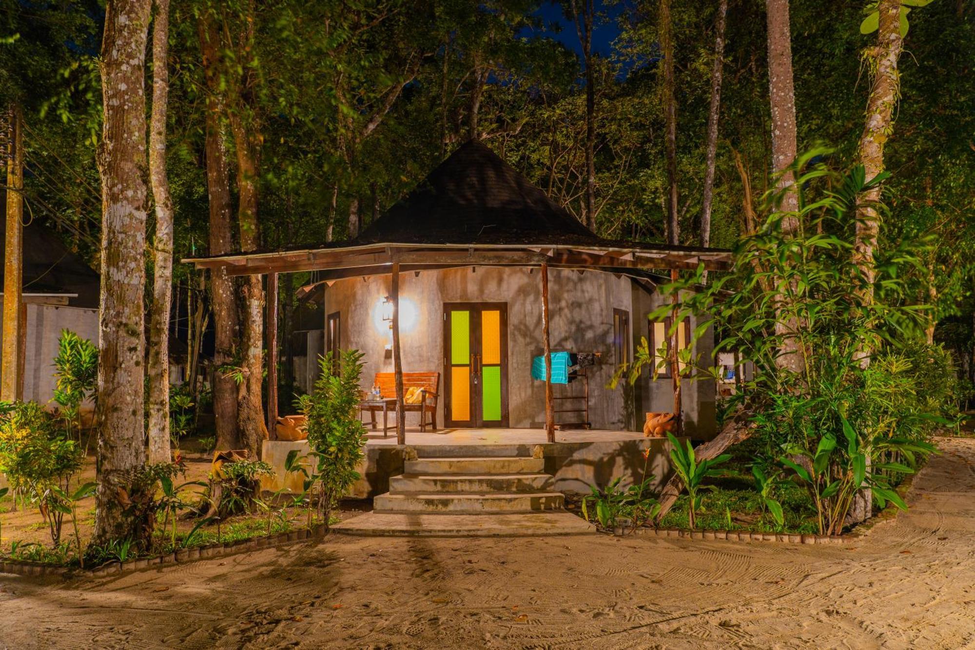 The Tropical Beach Resort Ко Чанг Экстерьер фото